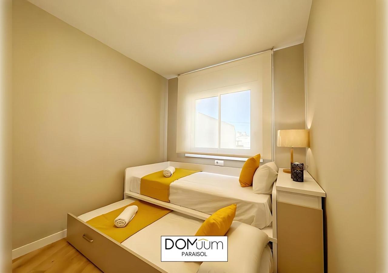 Domuum Holidays - Paraisol Family Home サロウ エクステリア 写真